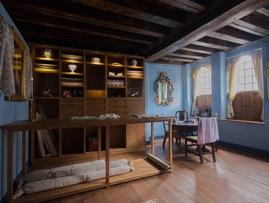 Gladstone's Land Featured