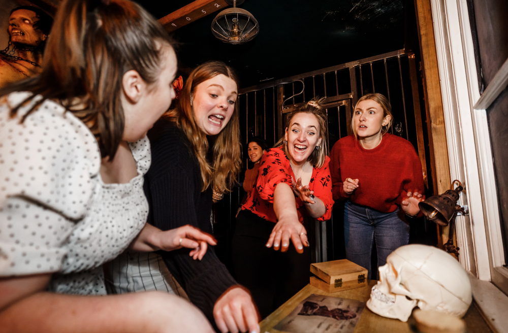 Mary Shelleys House Of Frankenstein & Escape Room ADD2