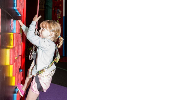 Rockreef Clip 'N Climb Detail (1)