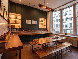 Gin Lab Experience Featured