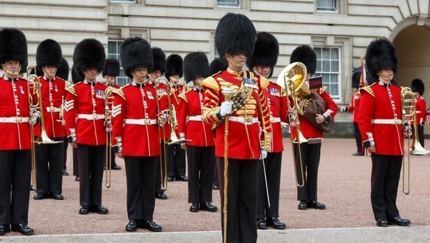 Changing Of The Guard & Royal London Small Group Walking Tour ADD 1 (1)