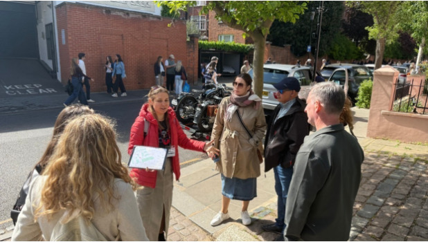 Notting Hill Tour ADD 3